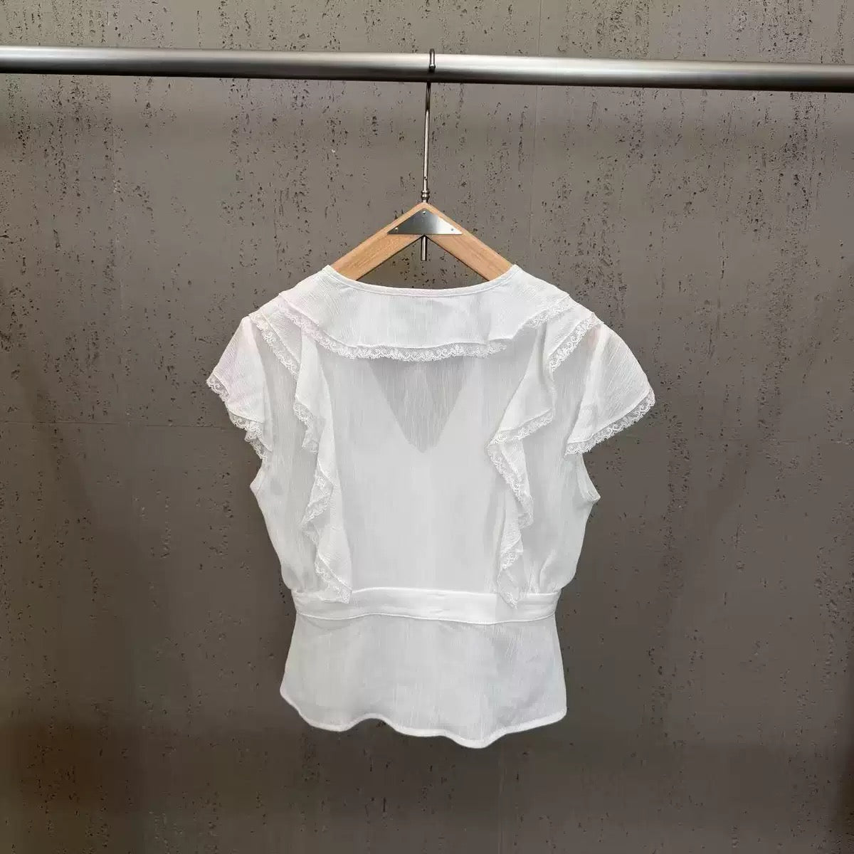 Shirt  - ID: M094