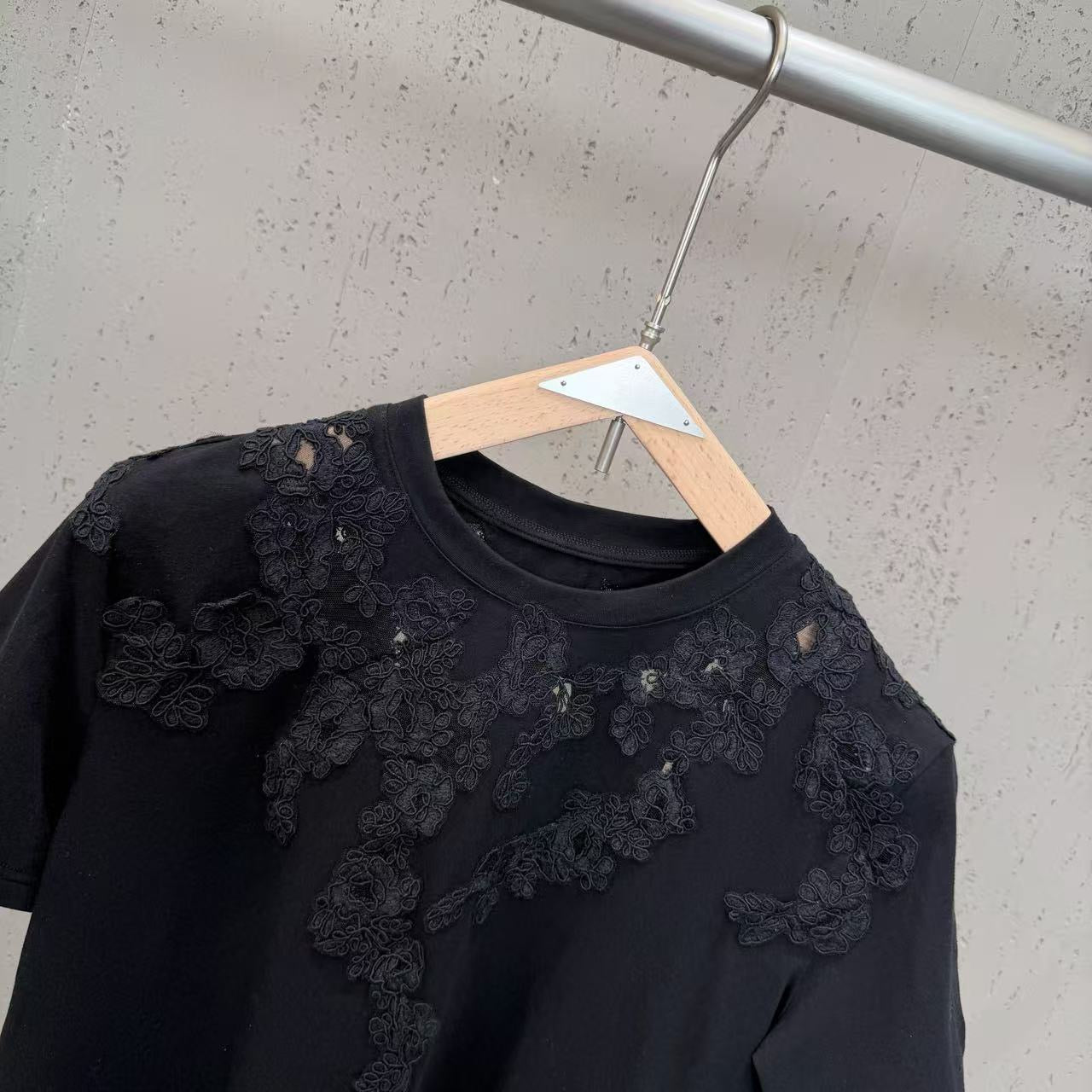 Shirt  - ID: M093