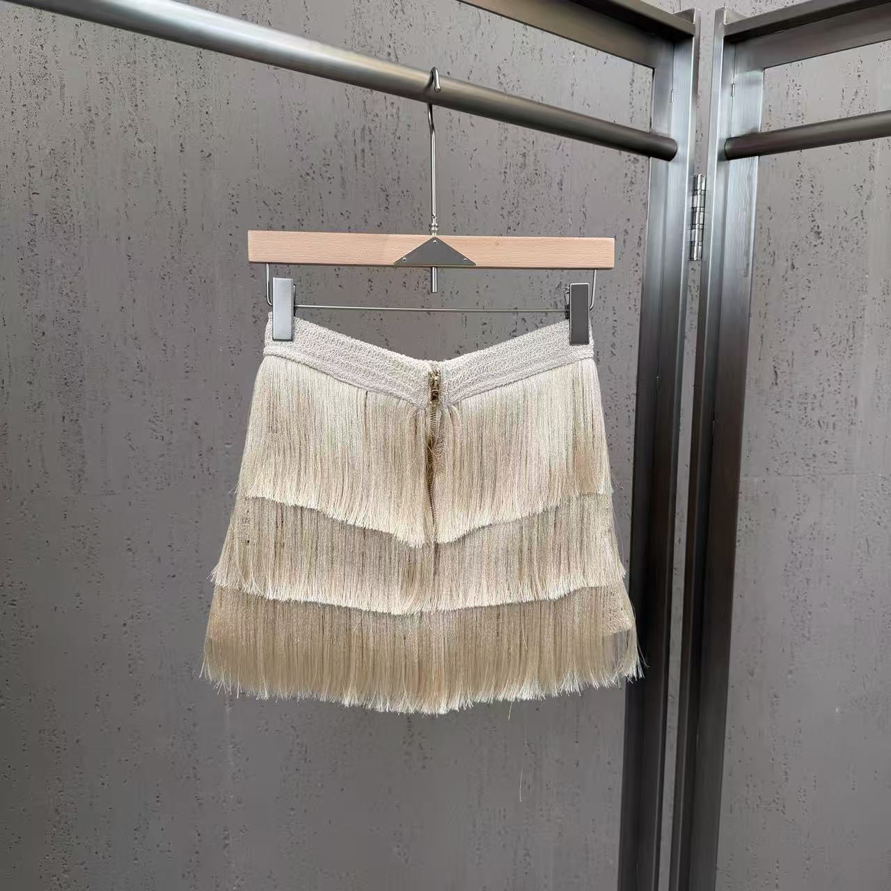 Skirt - ID: M011