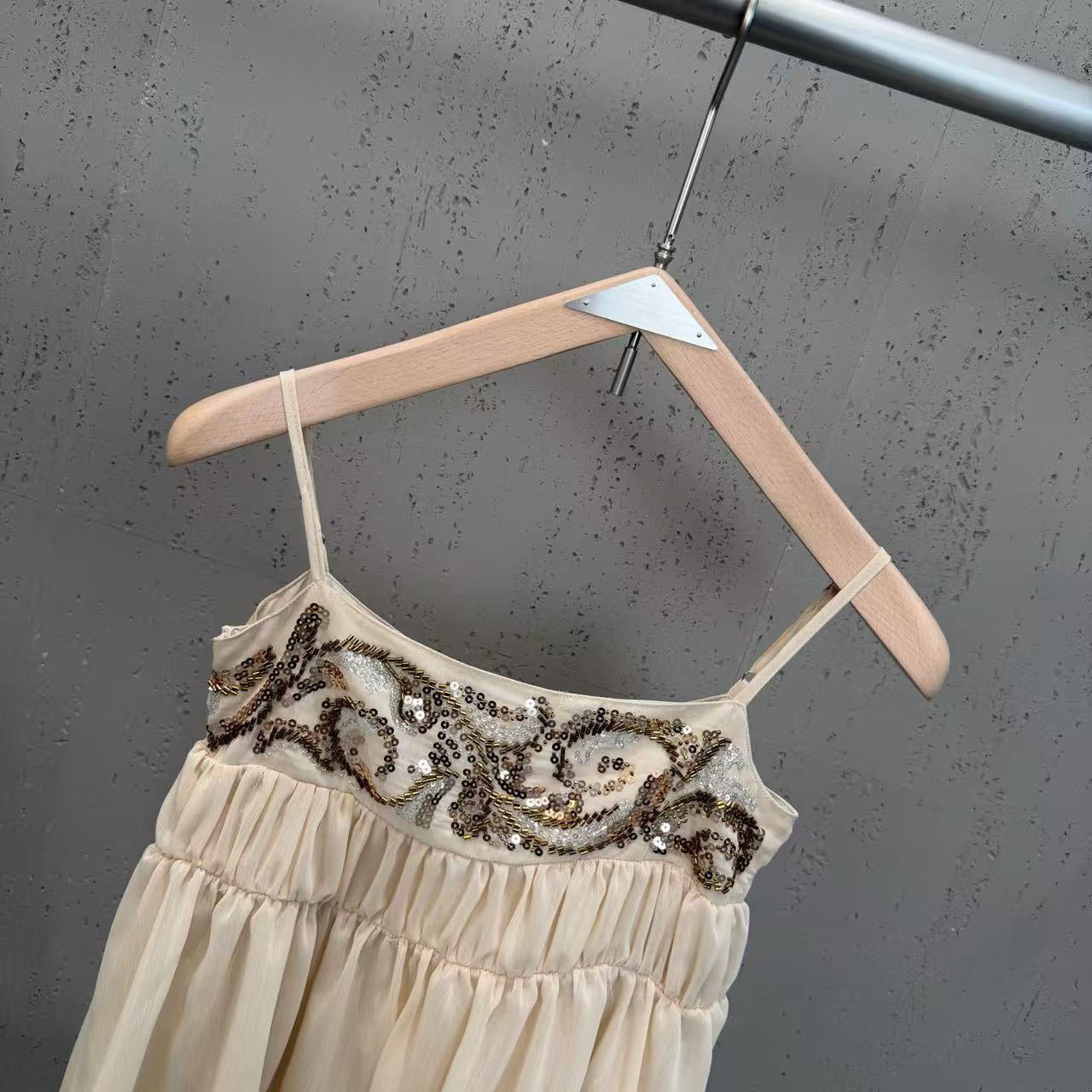 Tank Top  - ID: M002