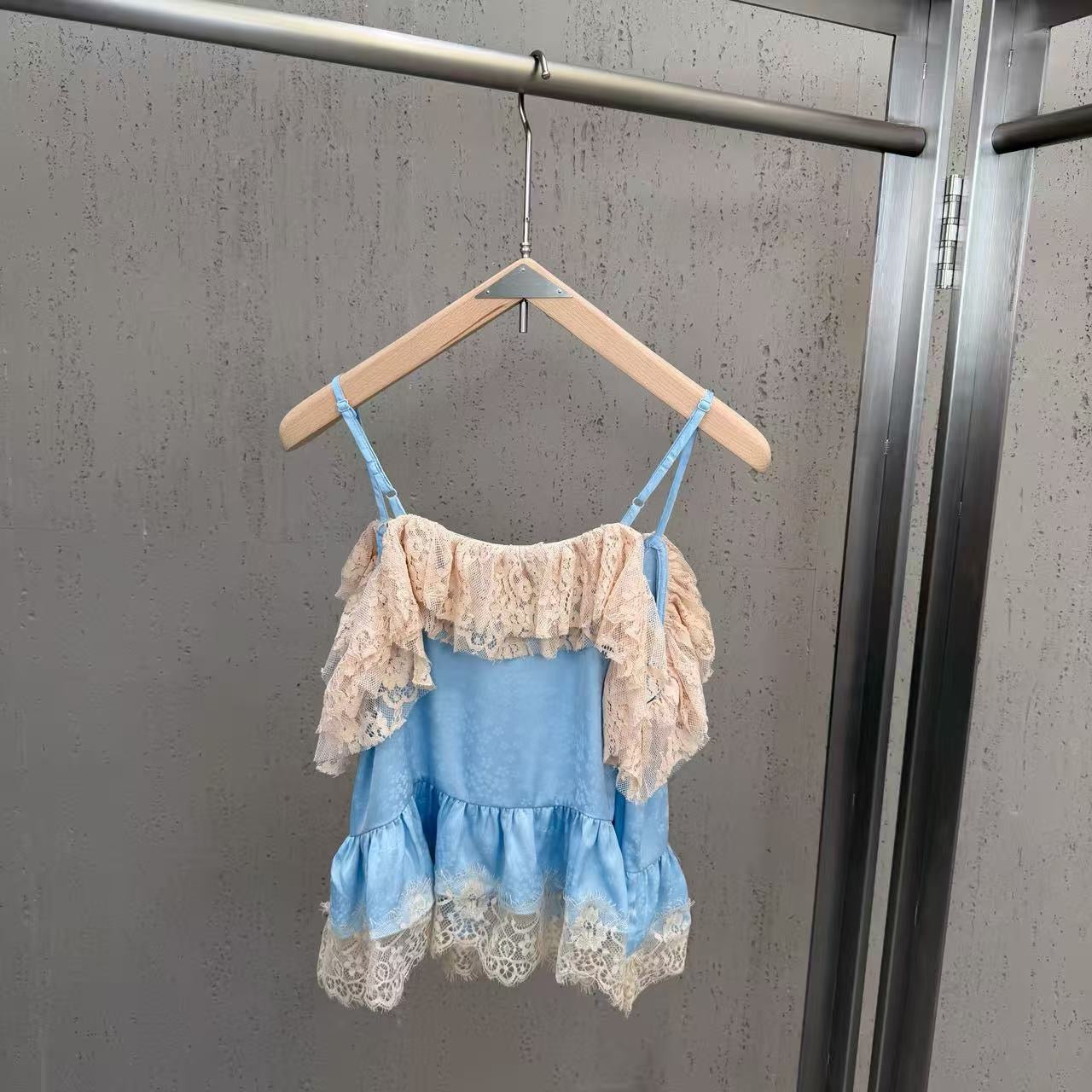 Tank Top  - ID: M047