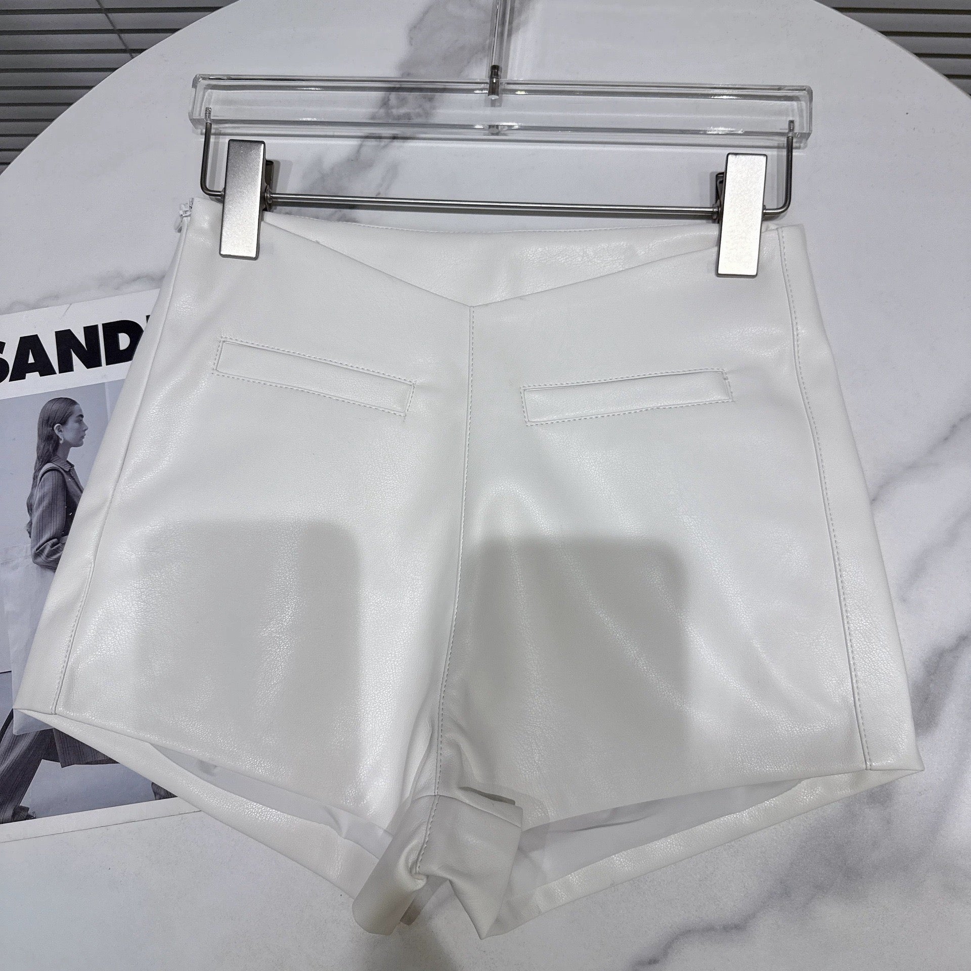 Shorts - ID: A200