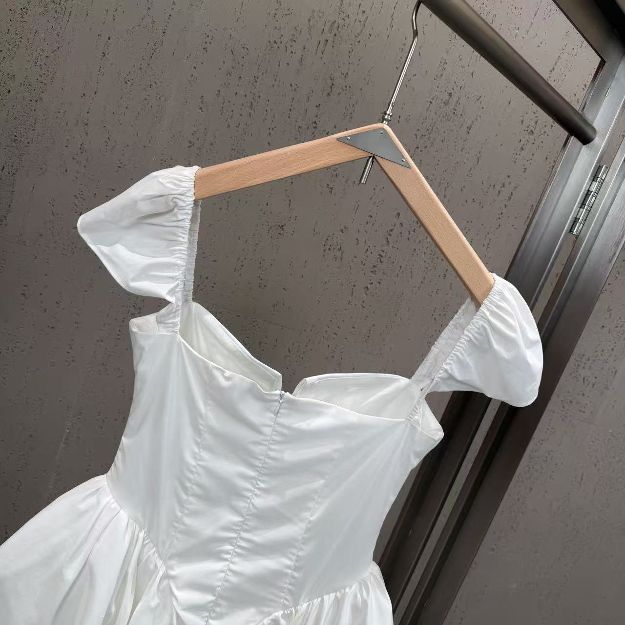 Dress - ID: M029