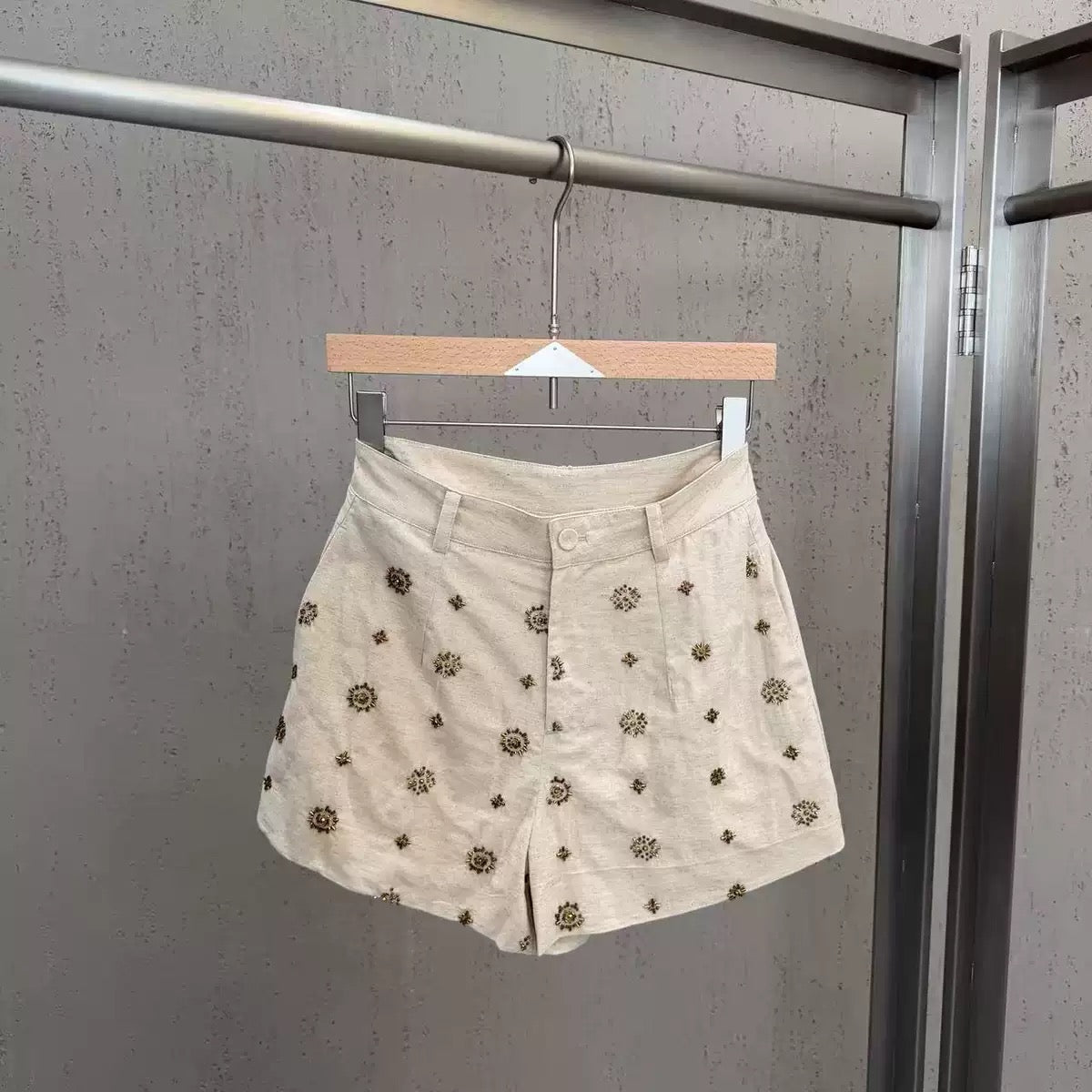 Set - ID: M046