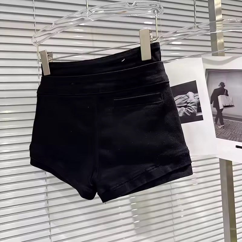 Shorts - ID: A664