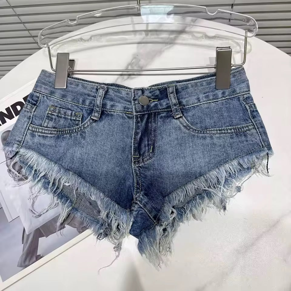 Shorts - ID: A576