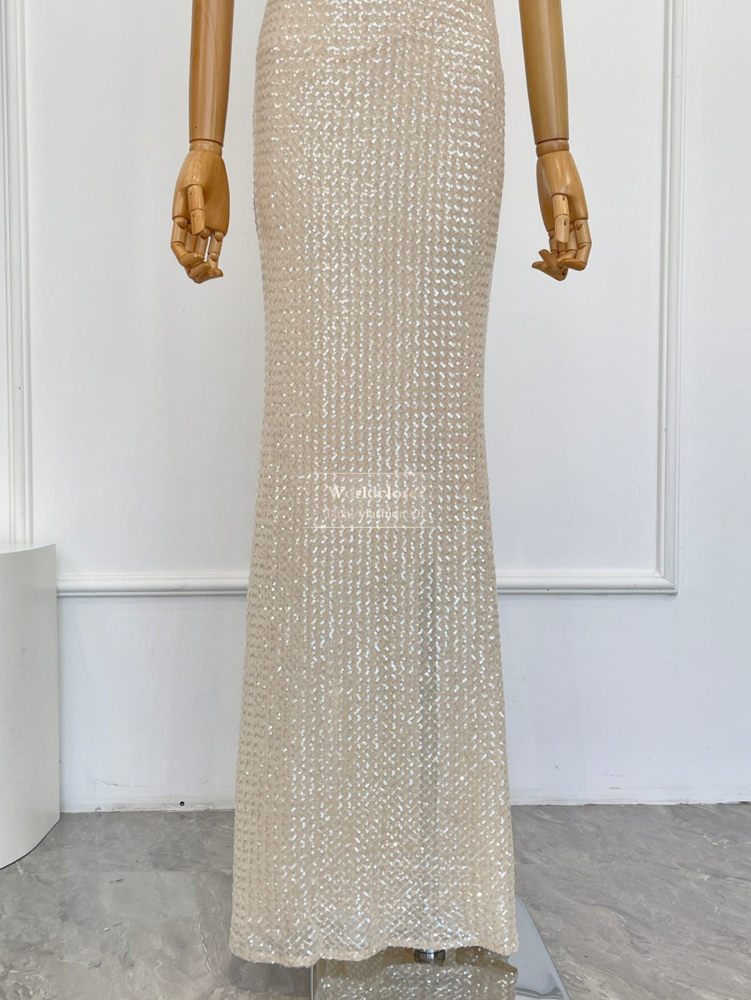 Dress - ID: W010