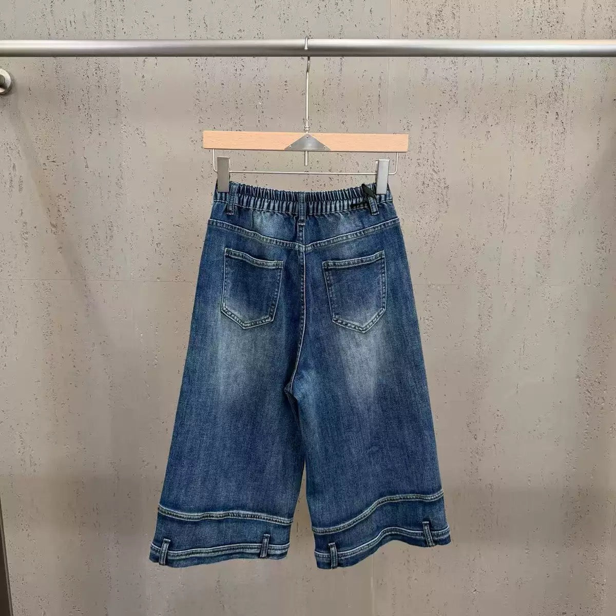 Pants  - ID: M097