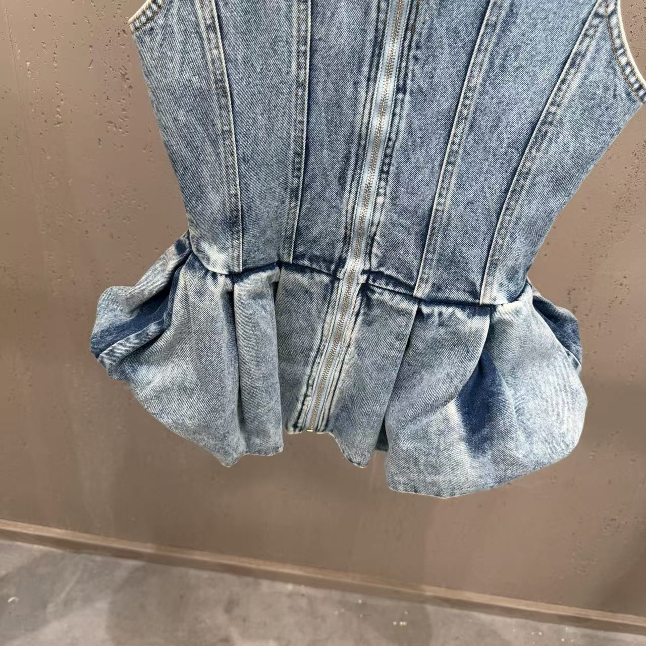 Tank Top  - ID: M108