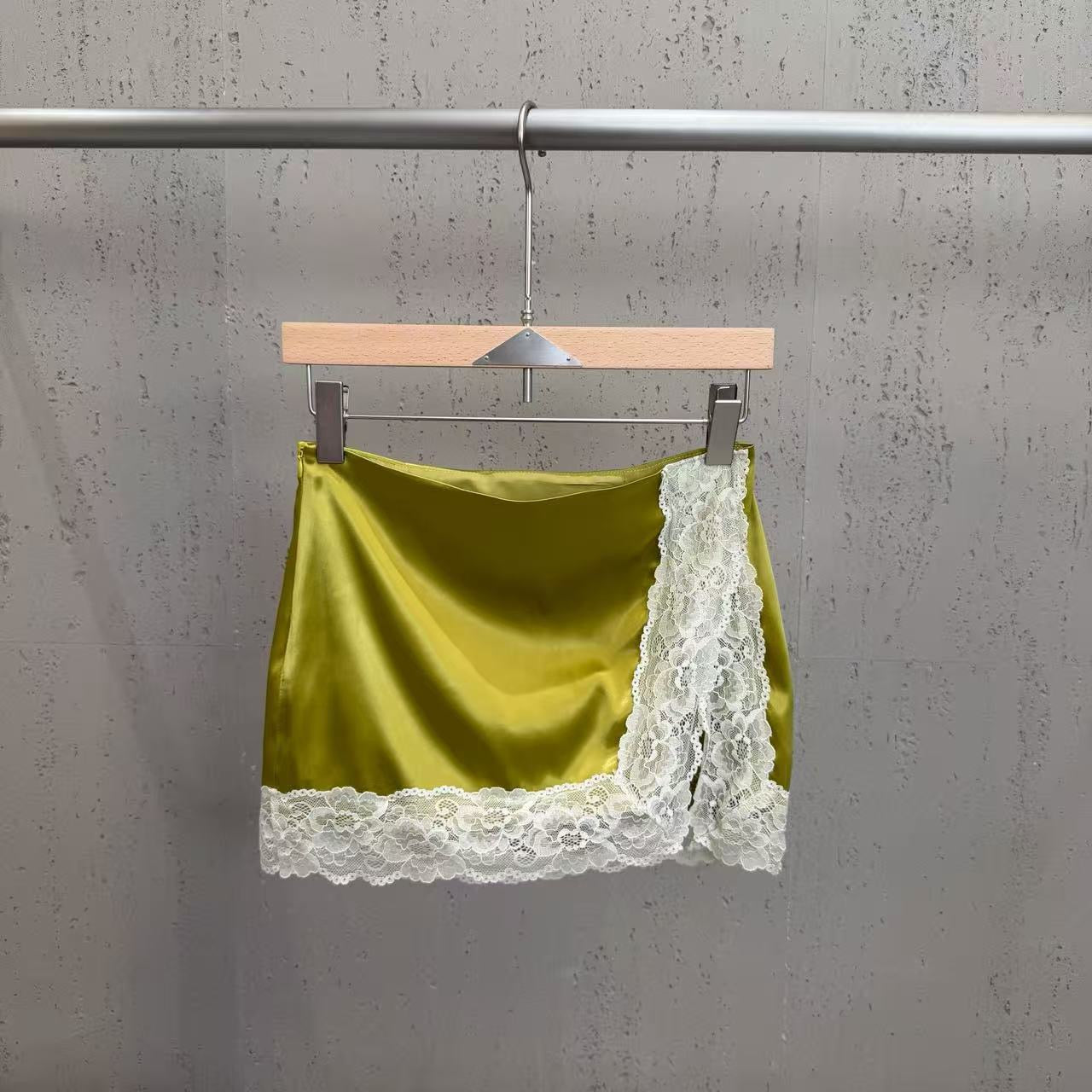 Skirt - ID: M012