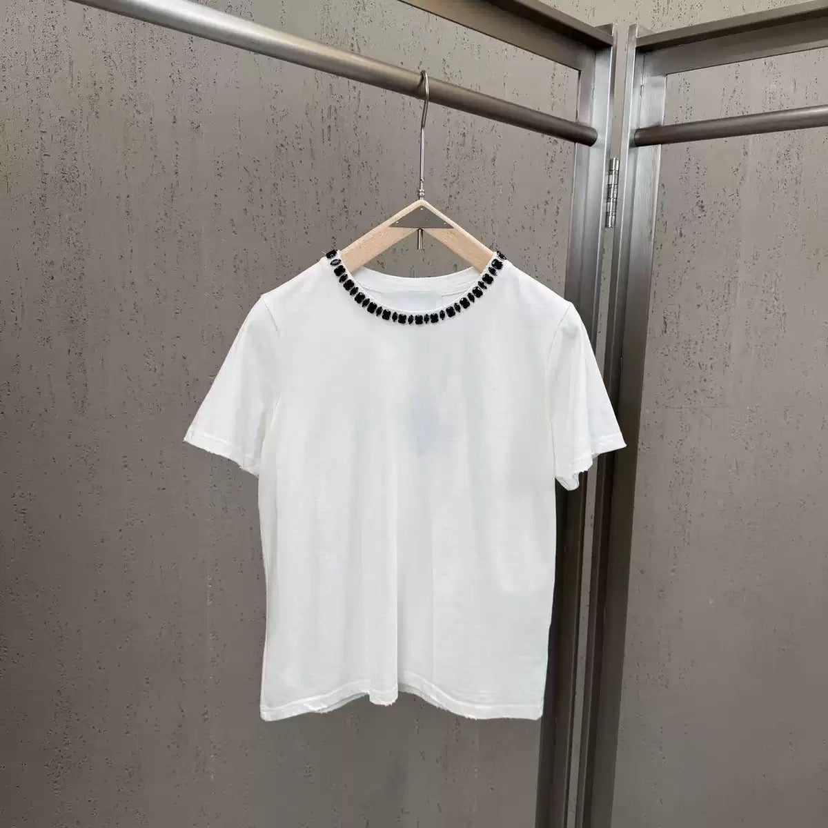 Shirt  - ID: M105