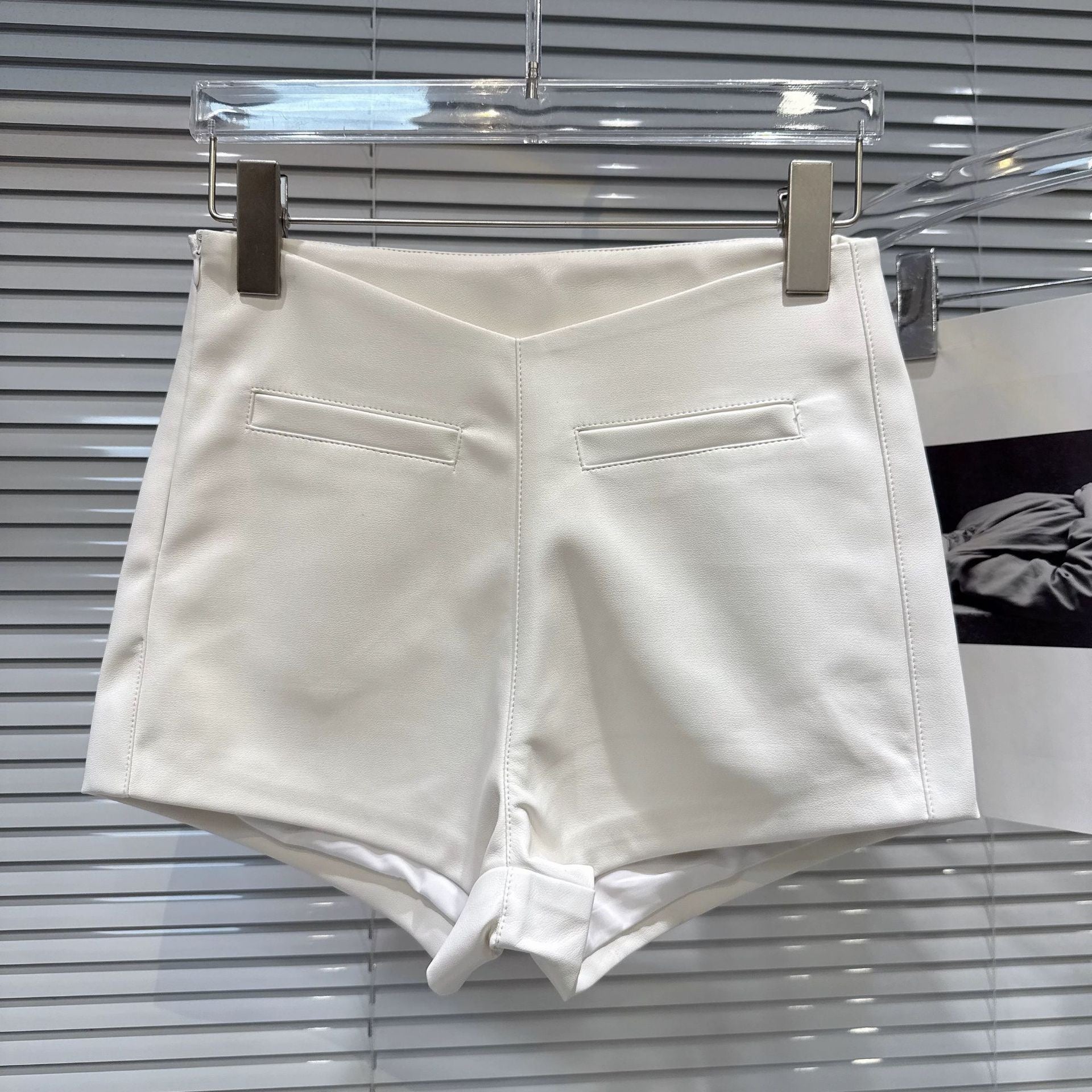 Shorts - ID: A200