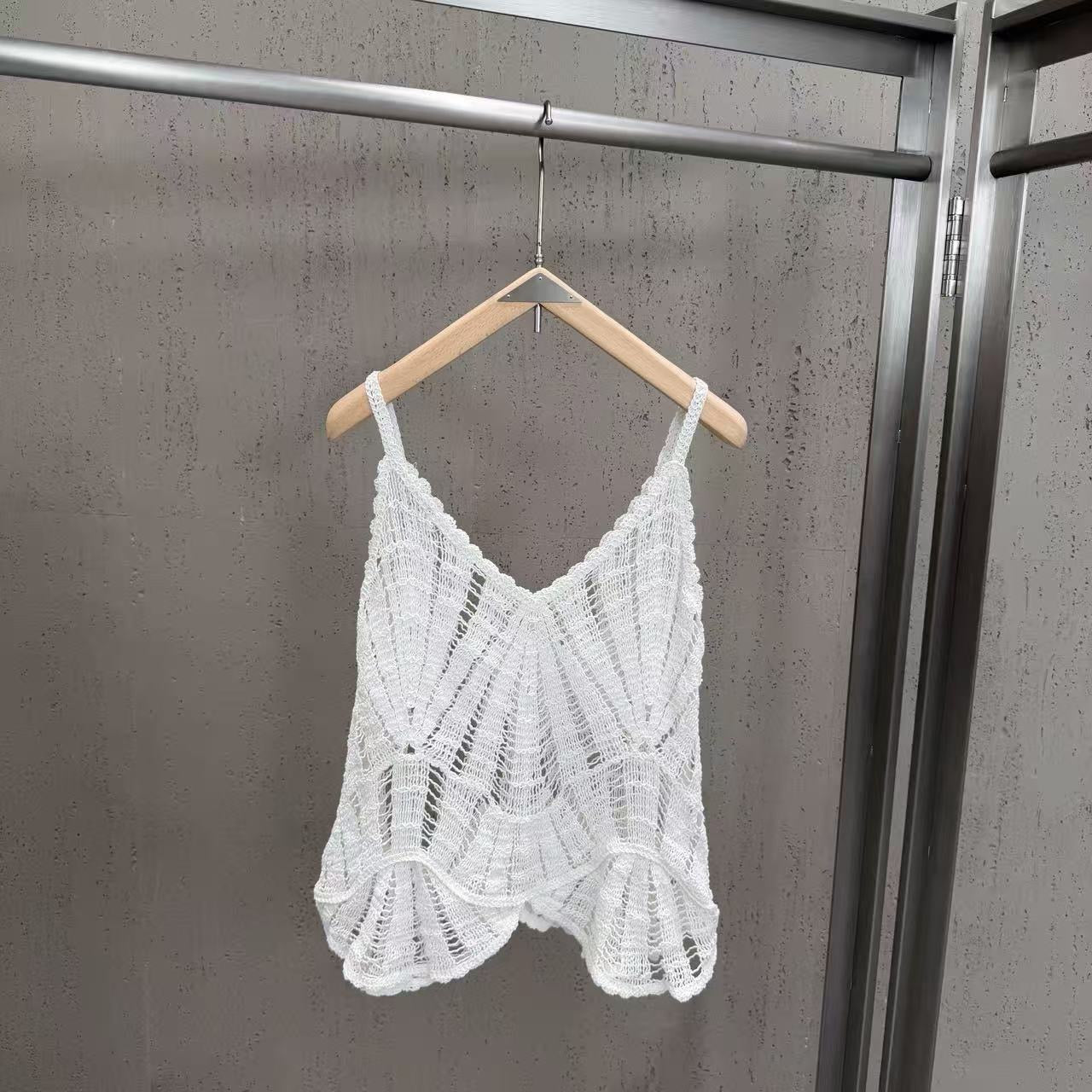 Tank Top  - ID: M058