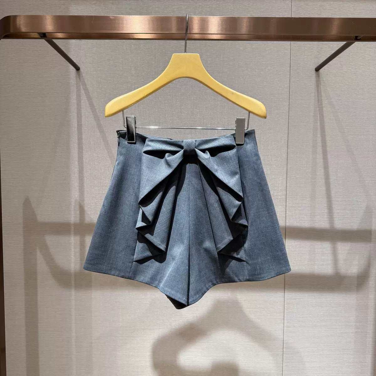 Shorts - ID: J459