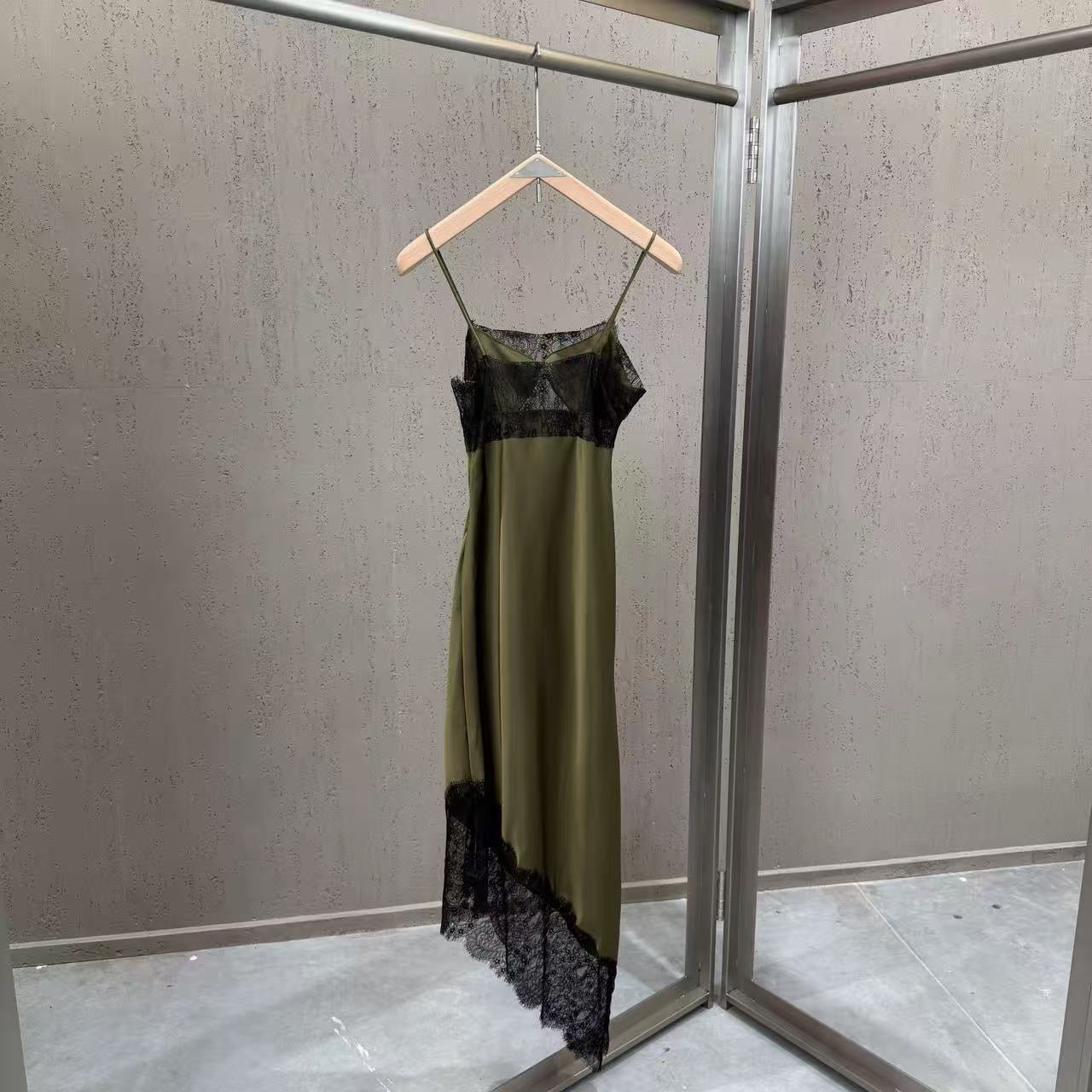 Dress - ID: M027