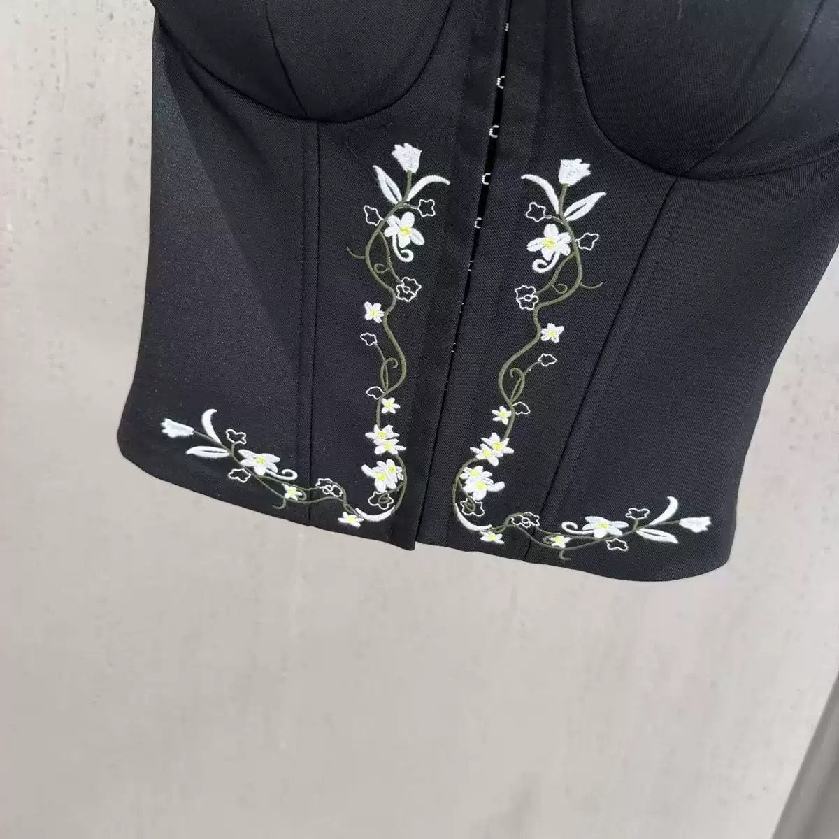 Corset  - ID: M080