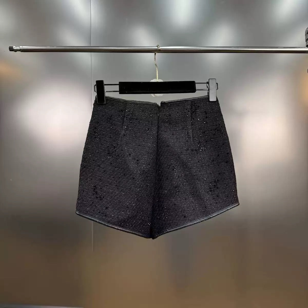 Shorts - ID: 7287